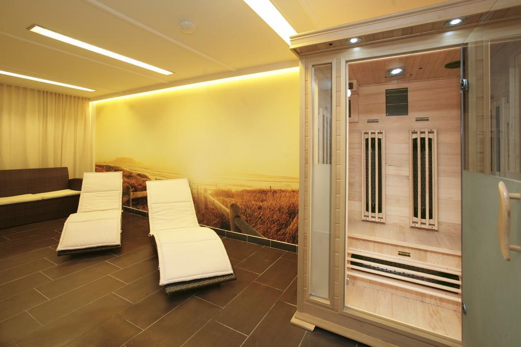 Lake And Cityhotel Edelweiss - Self Check In Zell am See Exterior photo